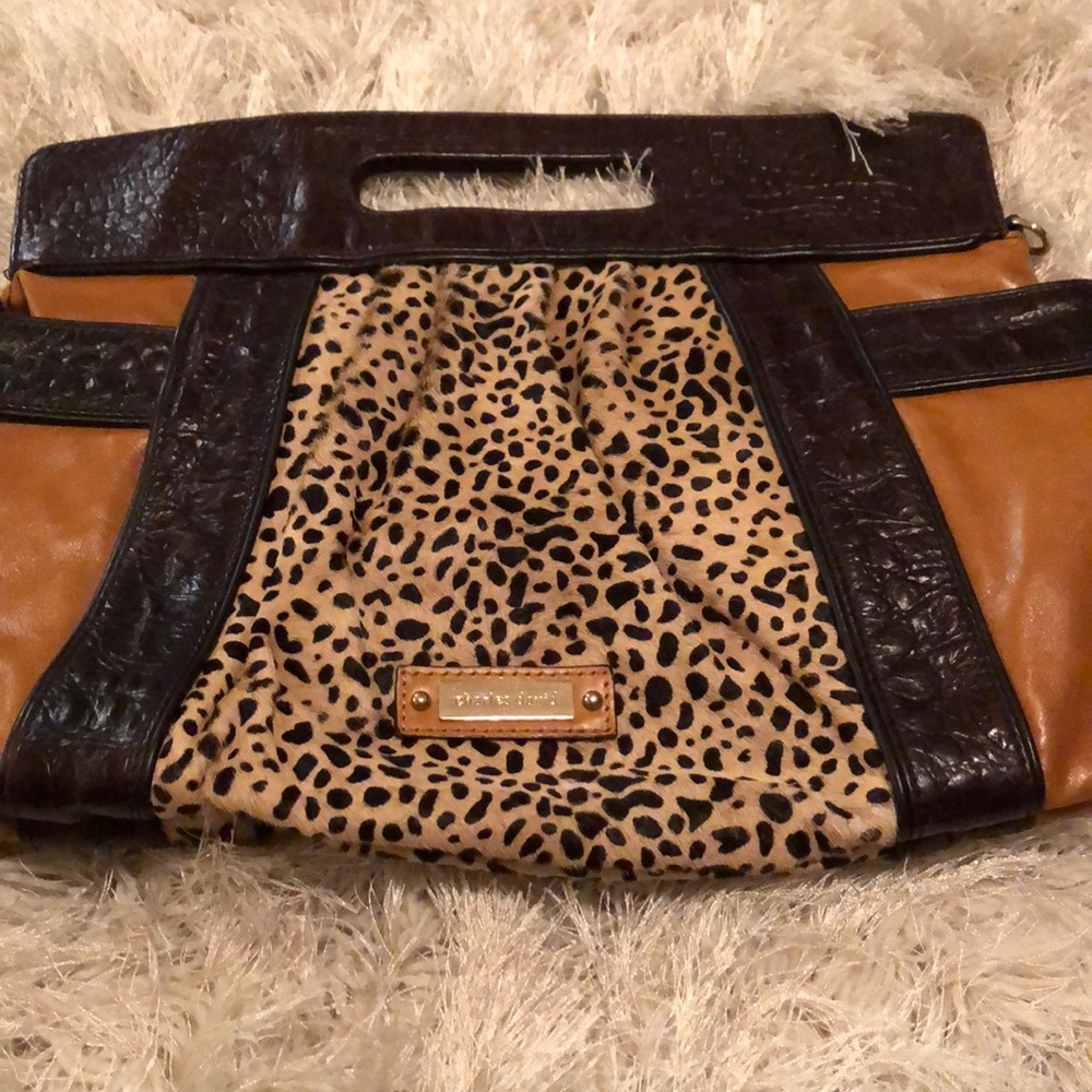 Hand bag